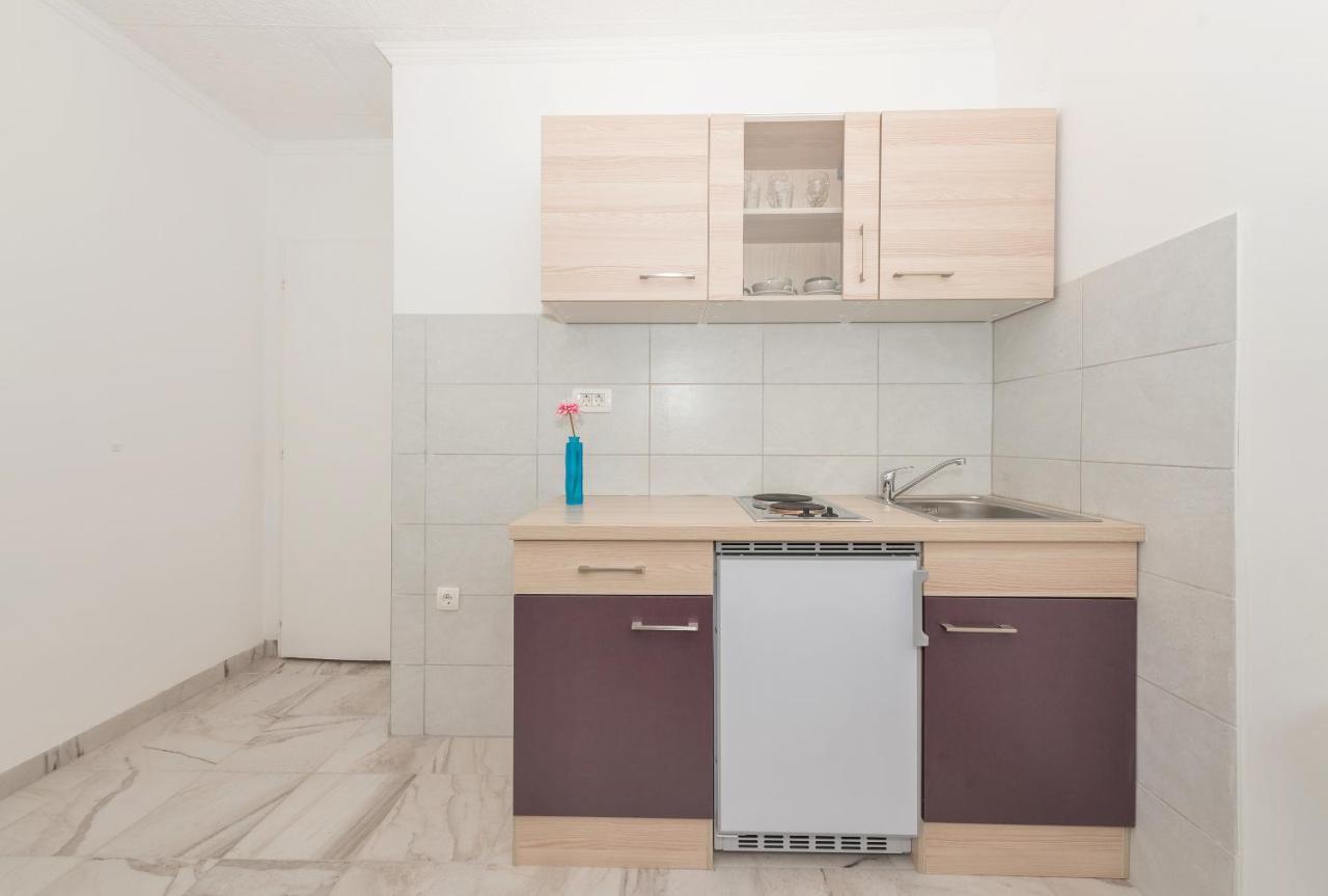 Apartments Calla Makarska Exterior photo